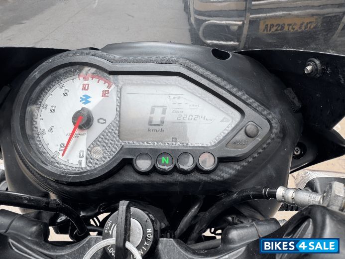 Bajaj Pulsar 150 BS6