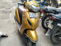 Yellow Honda Activa 5G
