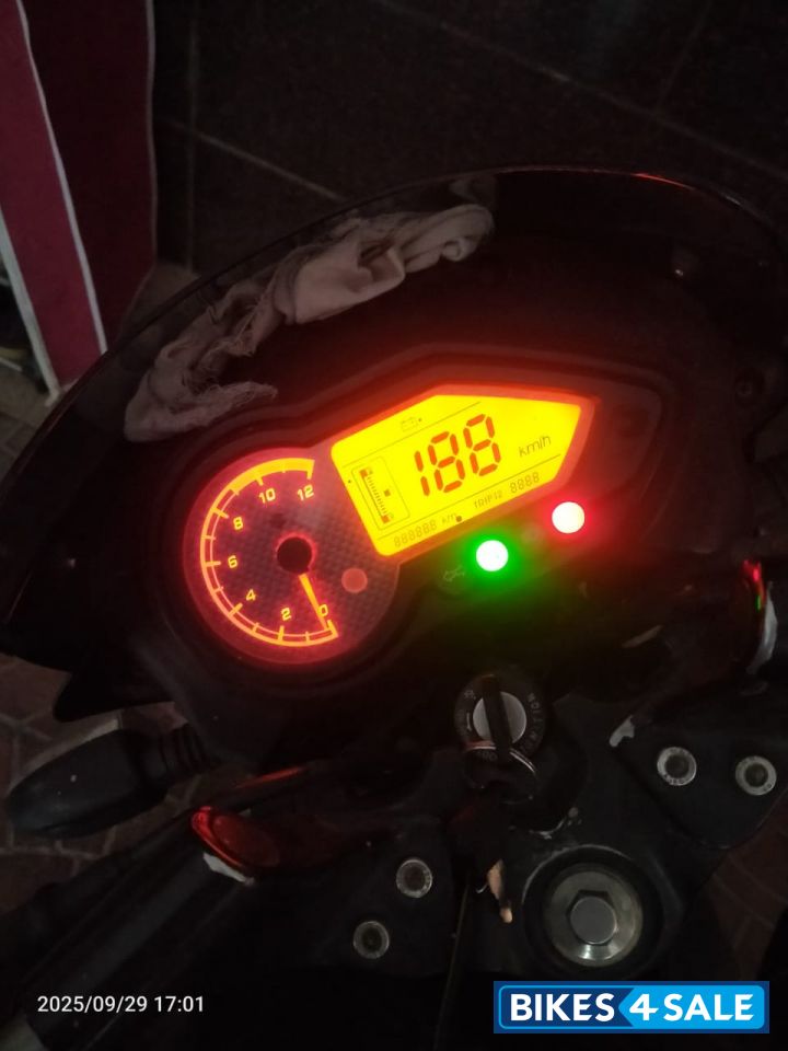 Bajaj Pulsar 150