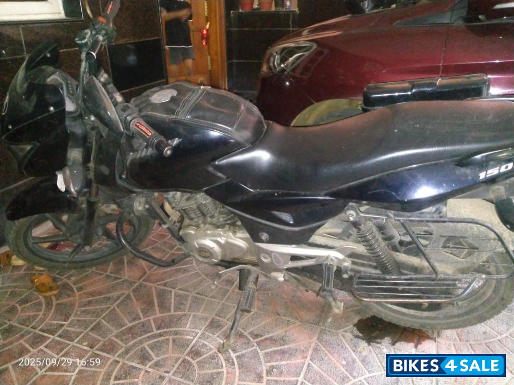 Bajaj Pulsar 150