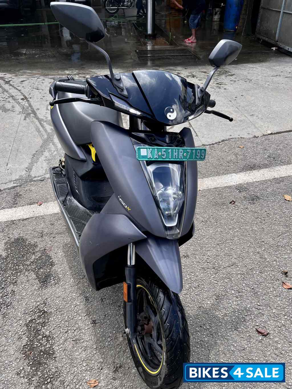 Space Grey Ather 450X