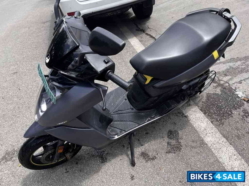 Space Grey Ather 450X