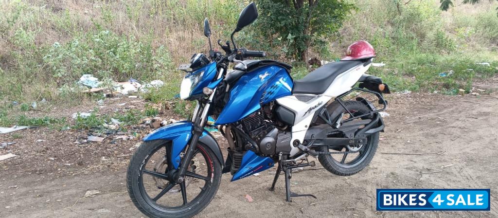 Navey Blue TVS Apache RTR 160 4V