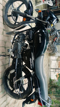 Black Hero Splendor Plus i3s Black and Accent