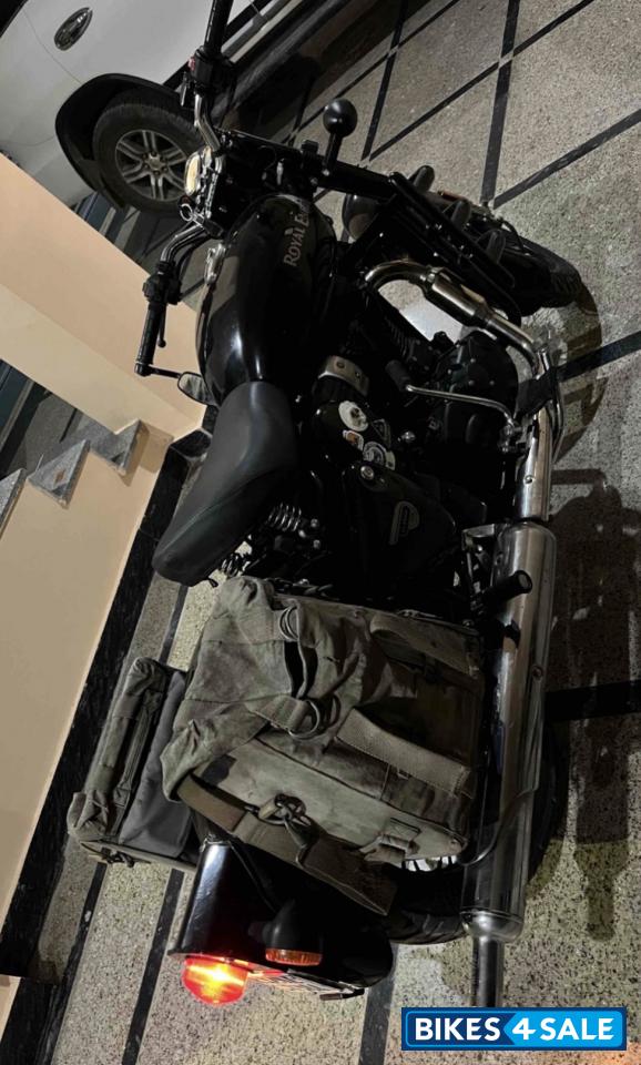 Black Royal Enfield Classic 350 Single Channel BS6