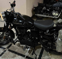 Black Royal Enfield Classic 350 Single Channel BS6