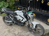 Revolt RV 400 2022 Model