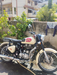 Royal Enfield Classic 500 2017 Model