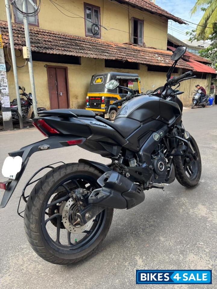Charcoal Black Bajaj Dominar 250