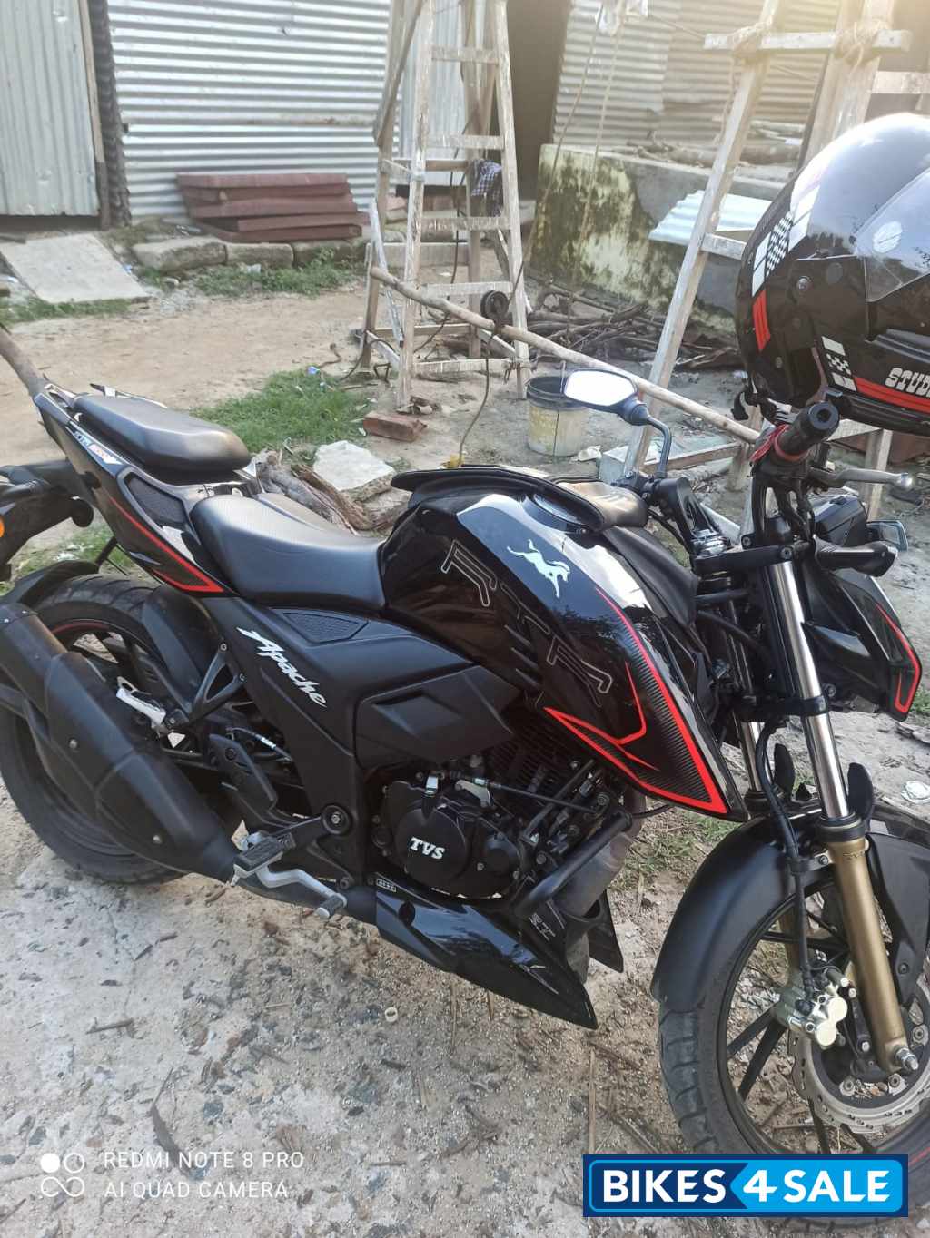 Red Black TVS Apache RTR 200 4V ABS Red Black TVS Apache RTR 200 4V ABS