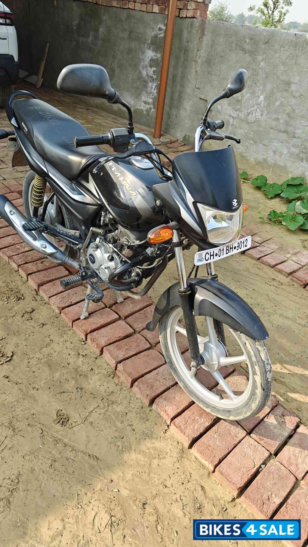 Bajaj Platina 100 ES