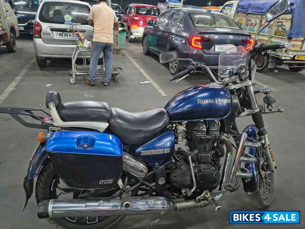 Ocean Blue Royal Enfield Thunderbird 350 Ocean Blue Royal Enfield Thunderbird 350