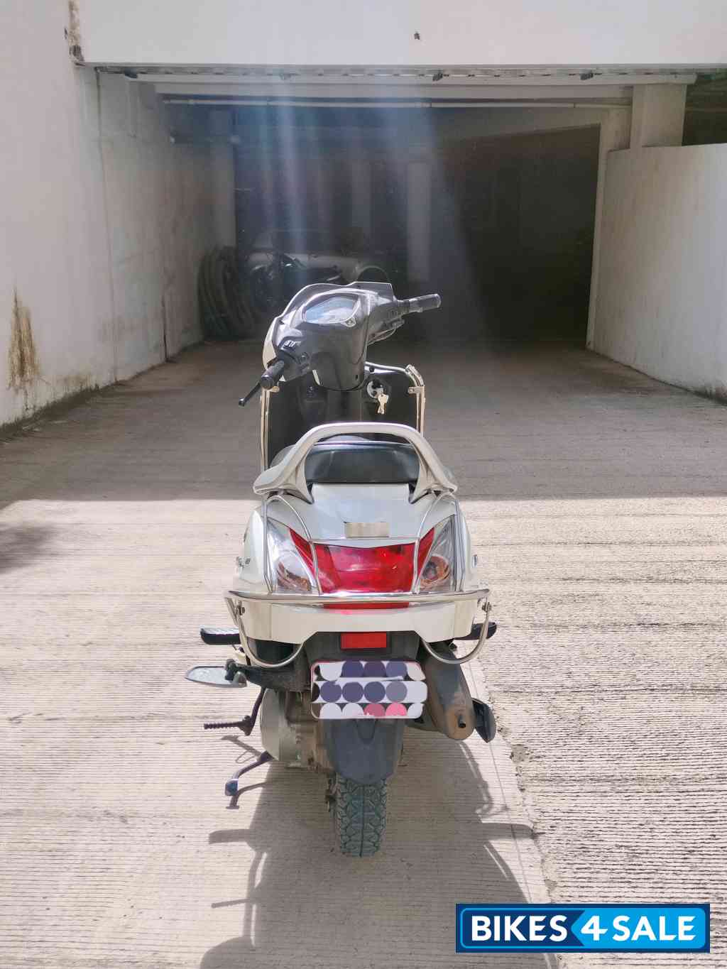 White Honda Activa 3G