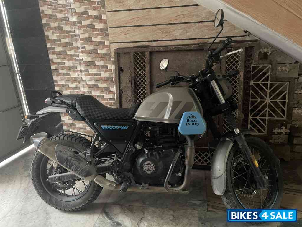 Royal Enfield Scram 411