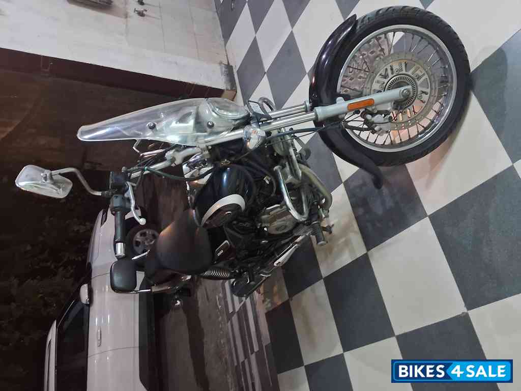 Bajaj Avenger Cruise 220
