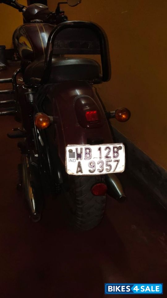 Maroon Jawa Jawa Maroon Jawa Jawa