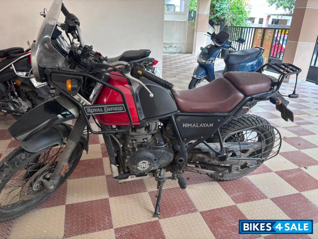 Rock Red Royal Enfield Himalayan BS VI