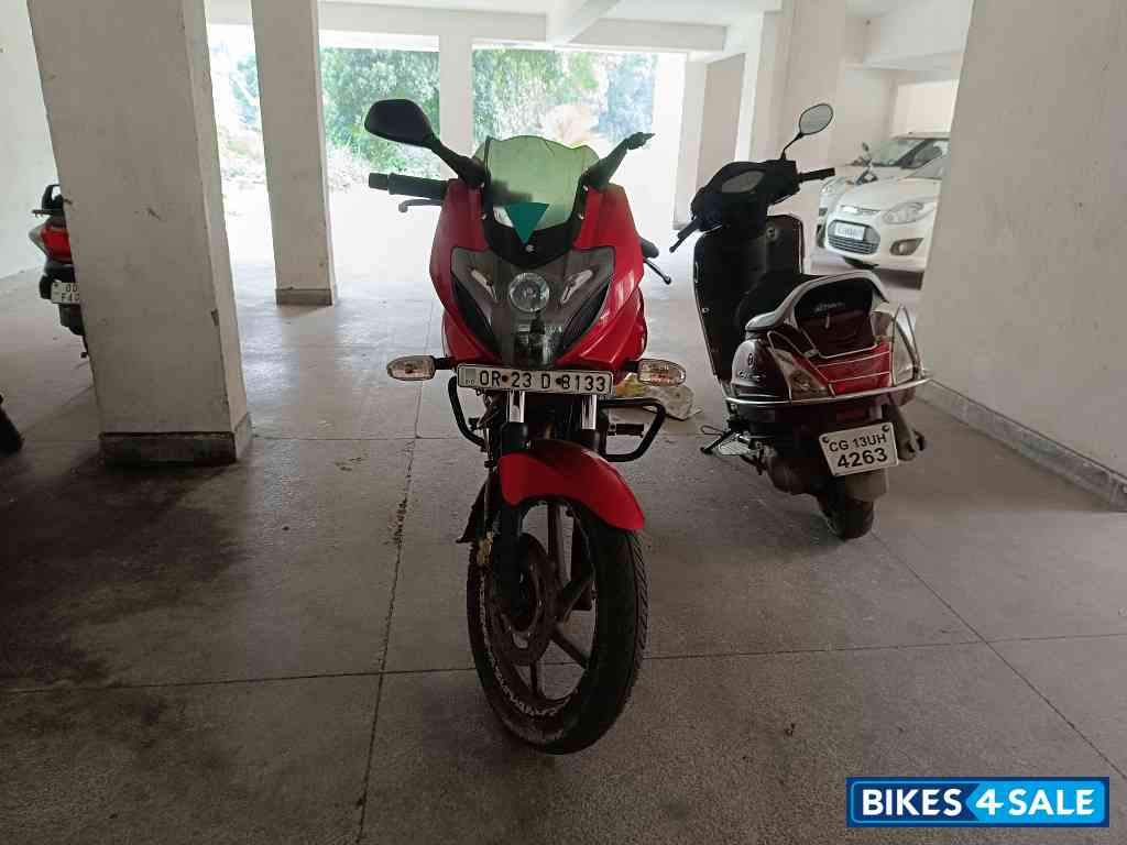 Red Bajaj Pulsar 220F