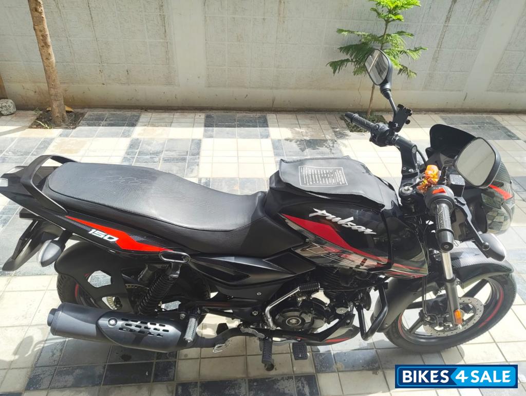 Black With Red Bajaj Pulsar 150 BS6