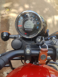 Royal Enfield Meteor 350 Fireball 2025 Model