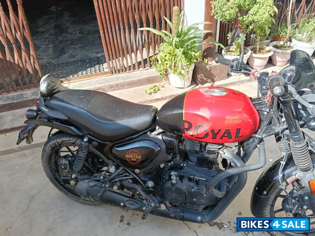 Royal Enfield Hunter 350 Metro