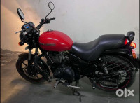 Red And Black Royal Enfield Thunderbird X 350