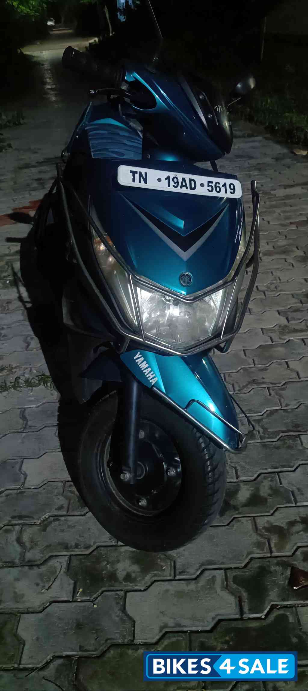 A Blue Yamaha Ray Z