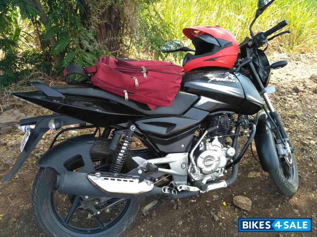 Black Bajaj Pulsar 150 DTSi