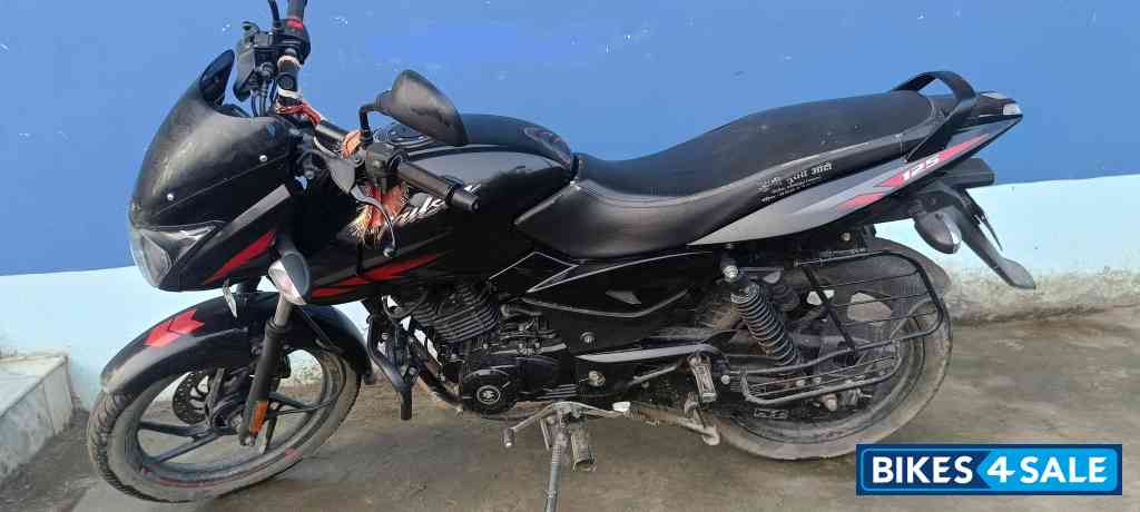 Bajaj Pulsar 125