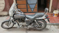 Bajaj Avenger Cruise 220