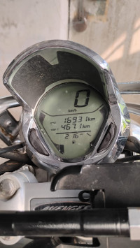 Black Bajaj Avenger Cruise 220 BS6