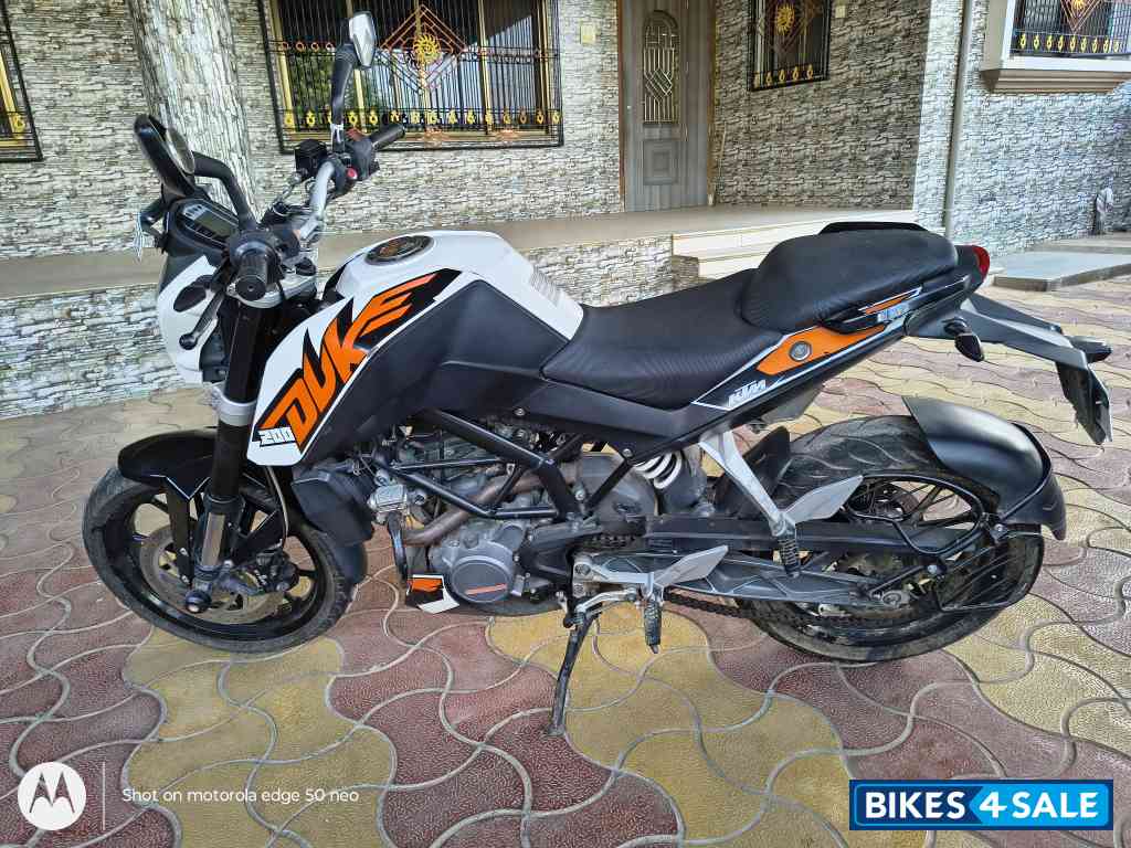 KTM Duke 200