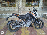 KTM Duke 200