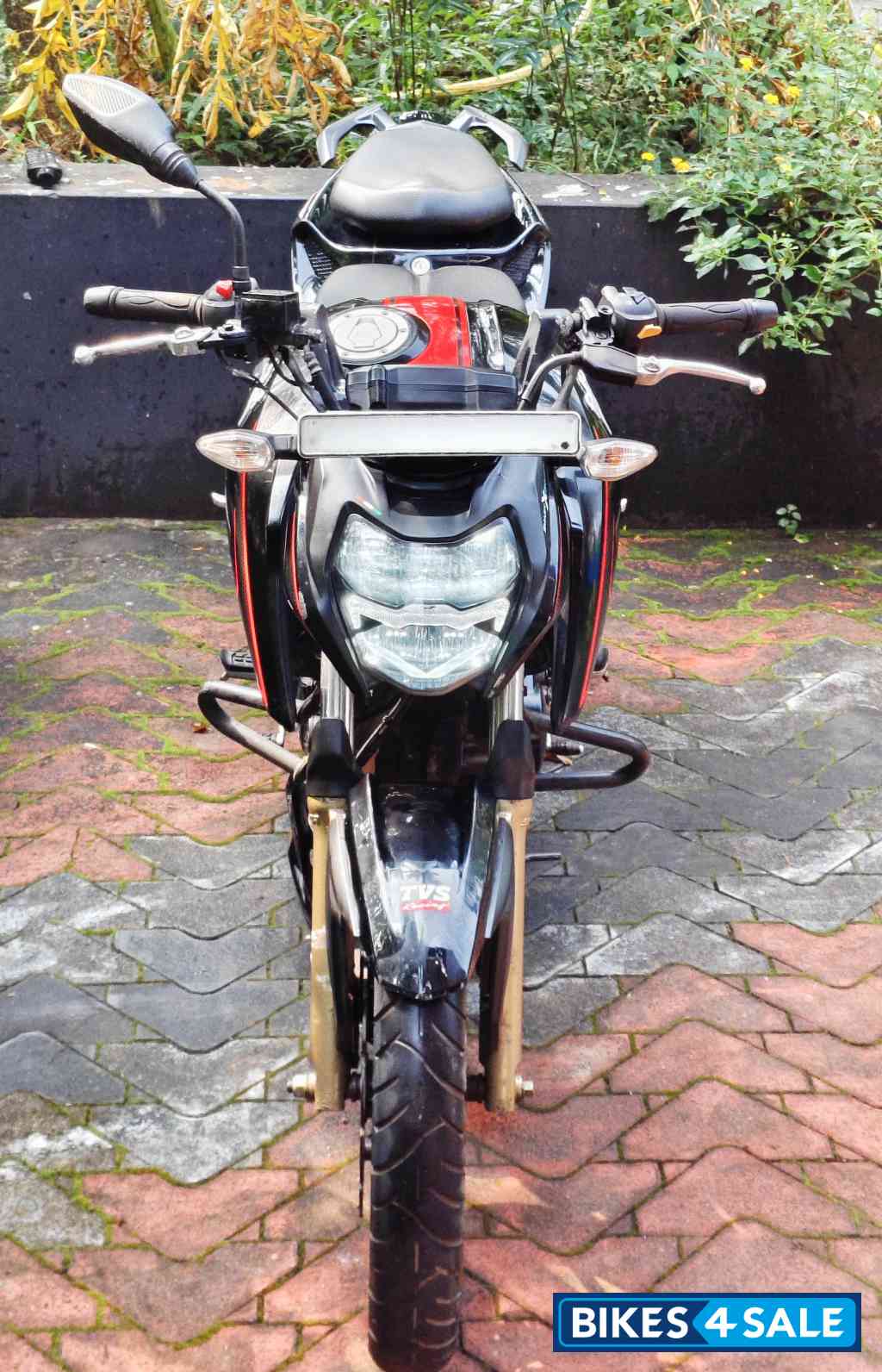 Red And Black TVS Apache RTR 200 4V ABS