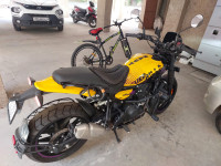 Royal Enfield Guerrilla 450 Flash