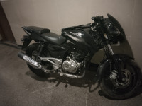 Bajaj Pulsar 180