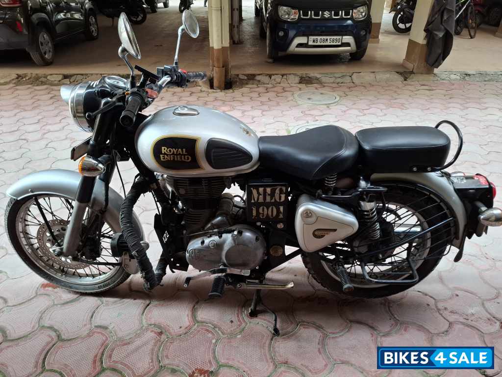 Royal Enfield Classic 350