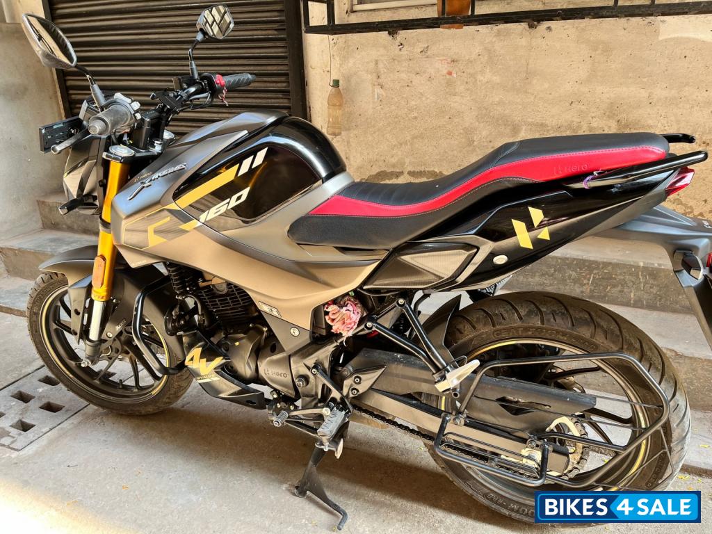 Hero Xtreme 160R 4V Connected 2.0