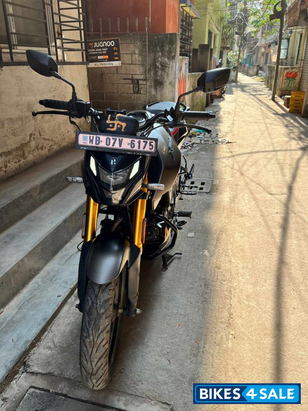Hero Xtreme 160R 4V Connected 2.0