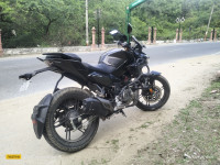 Black Hero Xtreme 125R