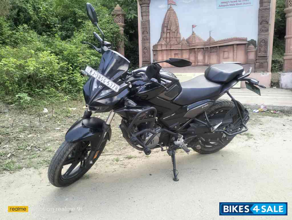 Black Hero Xtreme 125R