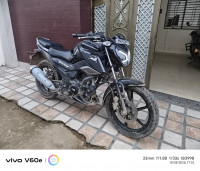 Black TVS Raider 125