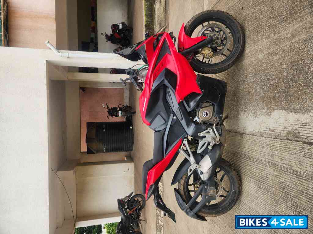 Red Bajaj Pulsar RS 200 ABS