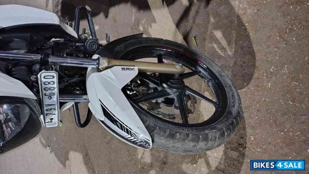 TVS Apache RTR 180