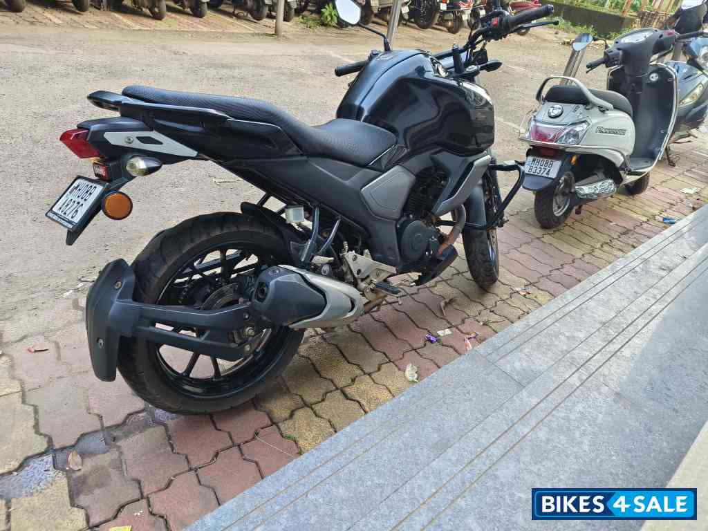 Yamaha FZ FI V3 BS6