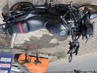 Matt Black Bajaj Dominar 400