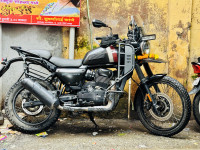 Yezdi Adventure Matte