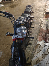 Black Royal Enfield Bullet 350 ES