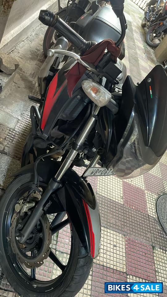 Black TVS Apache RTR 160 BS VI Black TVS Apache RTR 160 BS VI