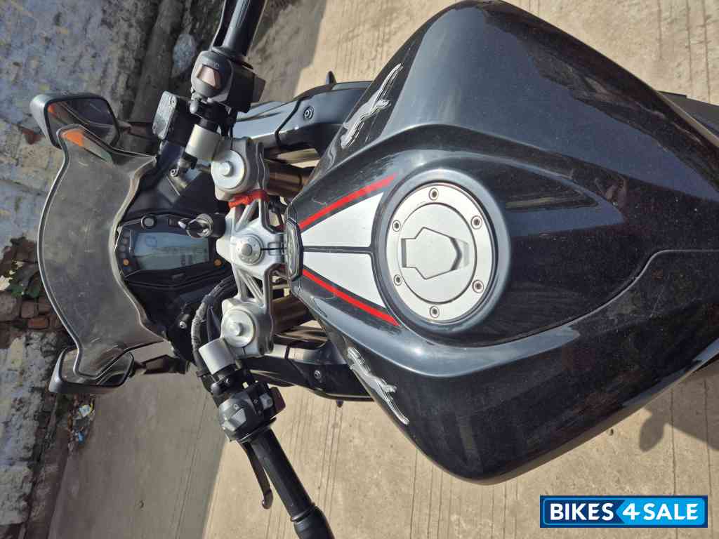 Black TVS Apache RR 310 2020 Black TVS Apache RR 310 2020